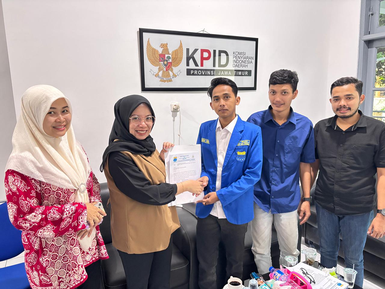 PMII Jatim Serukan Bela Pesantren: Trans7 Diperingatkan Keras, Kasus Pelecehan Kiai Lirboyo Ditempuh Jalur Hukum